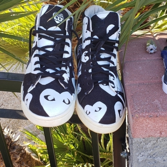 Comme Des Garçons Play X Converse - Picture 5 of 7